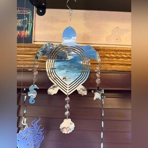 Sea Turtle Wind Spinner with Ocean Design